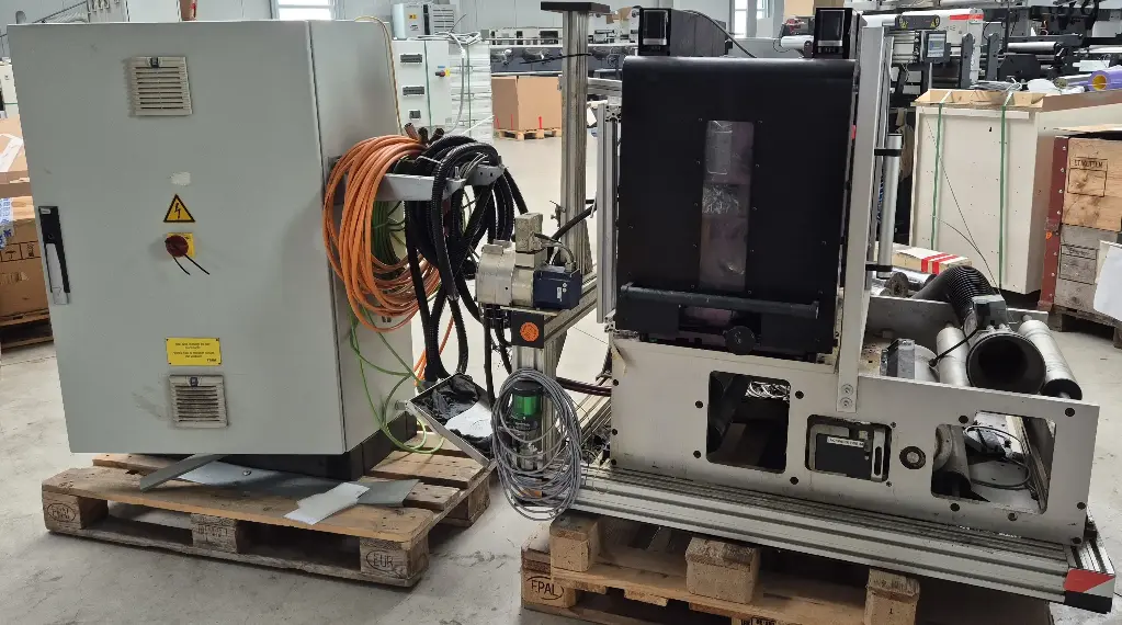 Flexo-/lack unit for Gallus